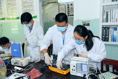 南寧市市場監(jiān)管局以精準計量檢測 筑牢疫情防控科技防線